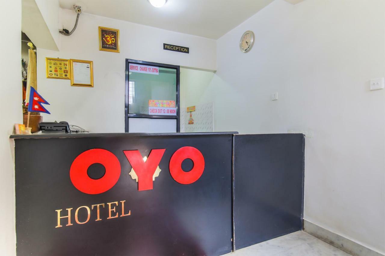Oyo 358 Hotel Rose Star Kathmandu Buitenkant foto